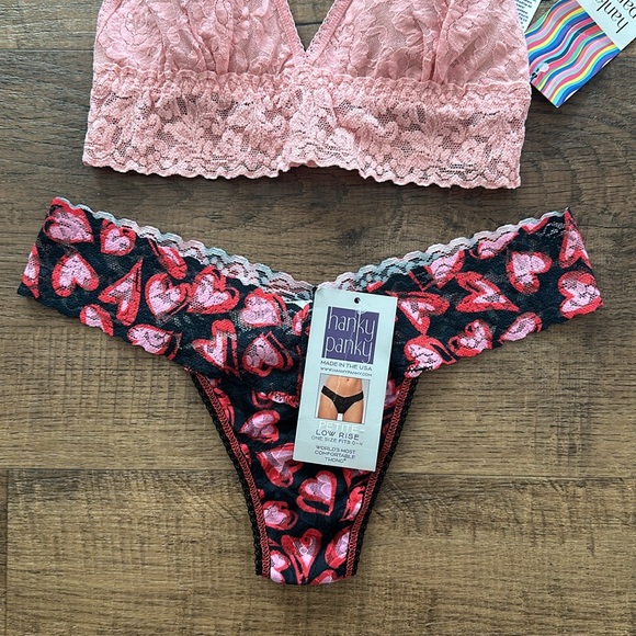 Hanky panky Petite Bralette and thong set New with tags - Picture 2 of 5